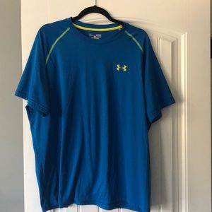 Under Armour Heat Gear t-shirt